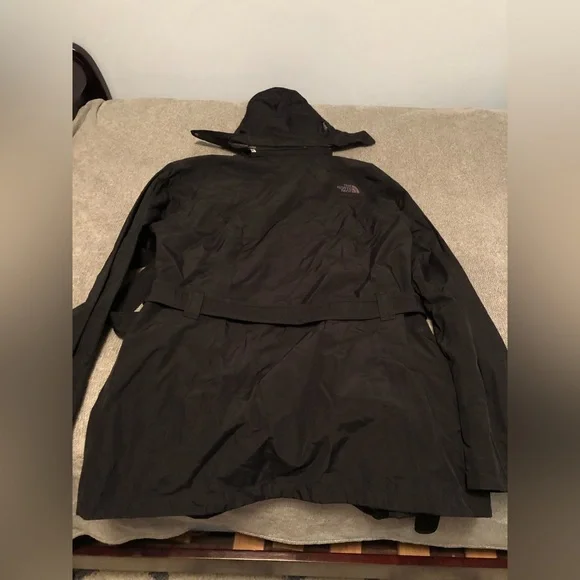 Womens north face rain jacket - Picture 4 of 13
